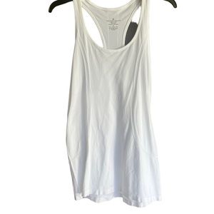 ✅Antonio Melani Active Reflect Seamless Soft Jewel Neck Tank NWT